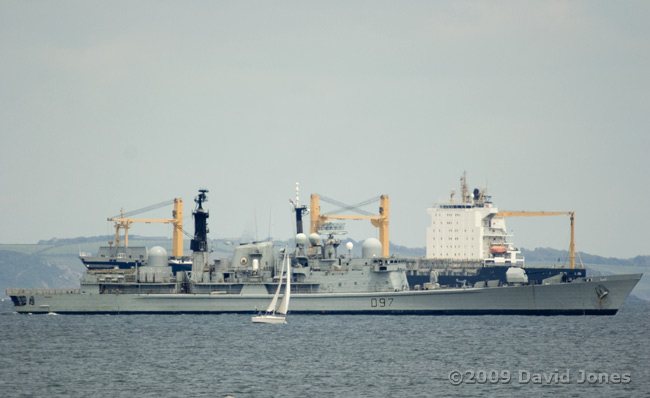 HMS Edinburgh heads out of Falmouth Bay, 11 June 2009