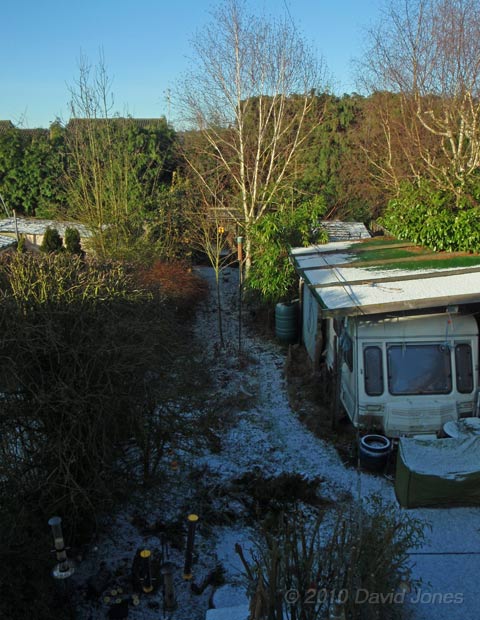 Snow first thing this morning, 1 February