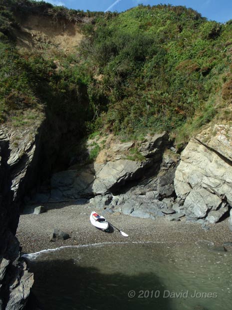 A small cove north of Porthallow (2), 15 September 2010
