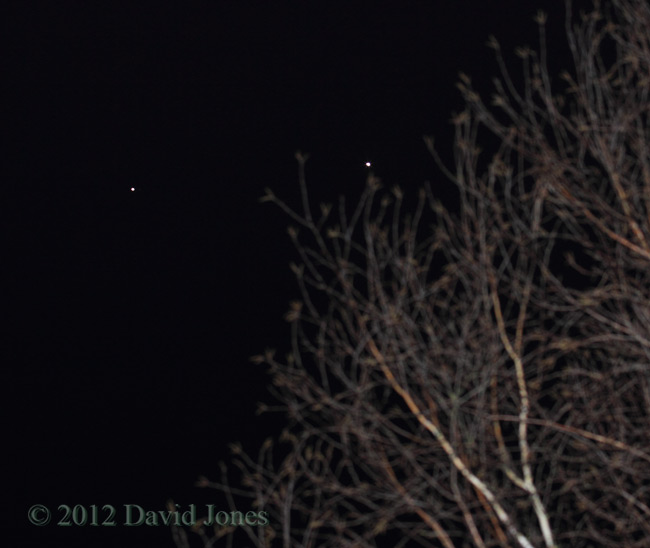 Jupiter and Venus in the western sky, 11 March